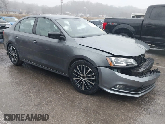 2015 Volkswagen Jetta SE с VIN 3VWD17AJ7FM320420, выставлен на аукционе IAAI как лот 41495266 с пробегом 132 031 миль миль и . История ставок и продаж доступна на DreamBid. Изображение 1.