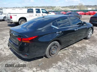 2020 Nissan Altima 2.5 S with VIN 1N4BL4BV1LC142009, listed as a IAAI auction lot 41989916 with Not Provided miles and . Bid and sale history available at carsss.com. Image 4.