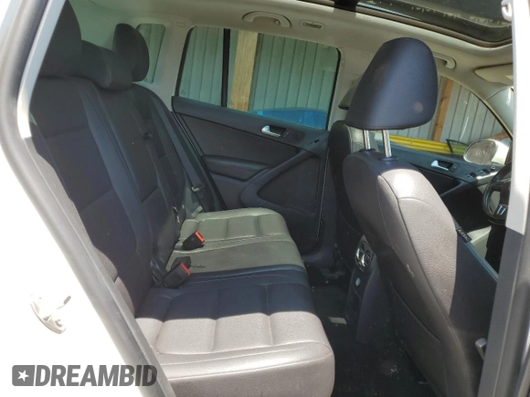 2013 Volkswagen Tiguan SE с VIN WVGBV3AX4DW596834, выставлен на аукционе Copart как лот 61399695 с пробегом 139 398 миль миль и Чистый • Clean title. История ставок и продаж доступна на DreamBid. Изображение 10.