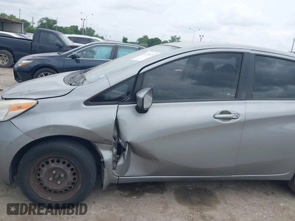 2015 Nissan Note SV with VIN 3N1CE2CP1FL370939, listed as a IAAI auction lot 42149229 with 130,136 mi miles and . Bid and sale history available at DreamBid. Image 6.