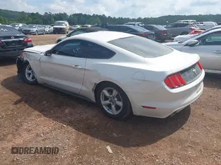 2017 Ford Mustang V6 z VIN 1FA6P8AM7H5219578, wystawiony jako IAAI lot #42611202 z przebiegiem 95 099 mil mil oraz . Historia ofert i sprzedaży dostępna na DreamBid. Obrazek 3.