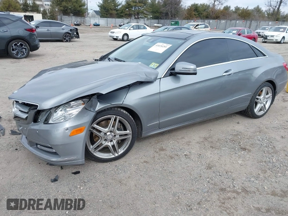 2013 Mercedes-Benz E-Class E 350 with VIN WDDKJ8JB9DF215261, listed as a IAAI auction lot 41634201 with 92,610 mi miles. Bid and sale history available at carsss.com. Image 17.