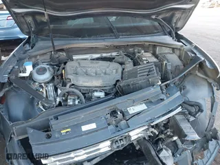 2018 Volkswagen Tiguan S with VIN 3VV1B7AX6JM024225, listed as a IAAI auction lot 41751253 with 53,317 mi miles. Bid and sale history available at carsss.com. Image 10.
