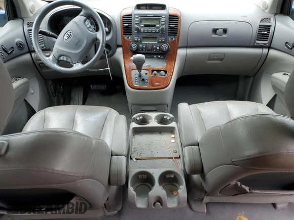 2006 Kia Sedona LX with VIN KNDMB233766096955, listed as a Copart auction lot 64966334 with 213,901 mi miles and Salvage Title. Bid and sale history available at carsss.com. Image 8.