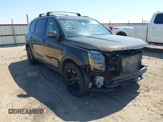 2022 Kia Telluride SX with VIN 5XYP5DHC9NG266365, listed as a IAAI auction lot 42496506 with 64,851 mi miles and . Bid and sale history available at DreamBid. Image 1.