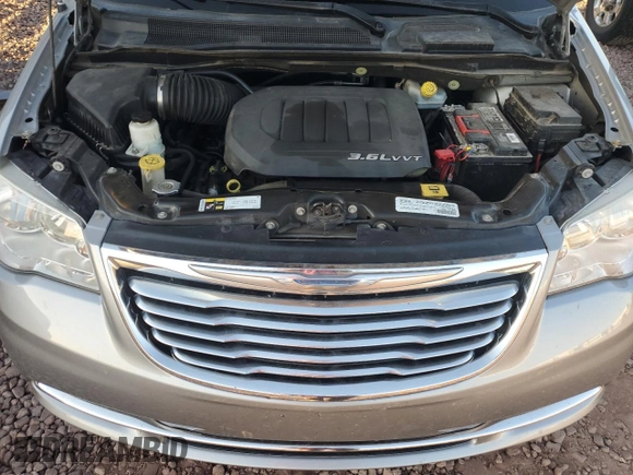 2015 Chrysler Town & Country Touring with VIN 2C4RC1BG6FR695842, listed as a Copart auction lot 53514685 with 136,655 mi miles and Salvage Title. Bid and sale history available at DreamBid. Image 12.