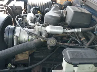 1998 Chevrolet Silverado 1500 with VIN 2GCEC19R3W1113605, listed as a IAAI auction lot 43085580 with 378,005 mi miles and . Bid and sale history available at DreamBid. Image 19.