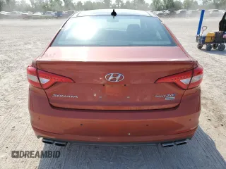 2015 Hyundai Sonata Sport z VIN 5NPE34AB4FH153139, wystawiony jako Copart lot #52351525 z przebiegiem 104 165 mil mil oraz Czysty tytuł • Clean title. Historia ofert i sprzedaży dostępna na DreamBid. Obrazek 6.
