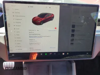 2022 Tesla Model S z VIN 5YJSA1E52NF493799, wystawiony jako Copart lot #53256075 z przebiegiem 34 479 mil mil oraz Szkoda całkowita • Salvage title. Historia ofert i sprzedaży dostępna na DreamBid. Obrazek 9.