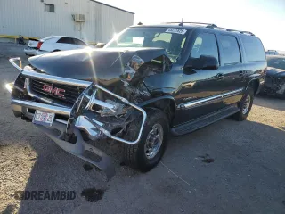 2003 GMC Yukon XL SLT with VIN 3GKGK26G73G301216, listed as a Copart auction lot 45231825 with 124,739 mi miles and Salvage Title. Bid and sale history available at carsss.com. Image 1.