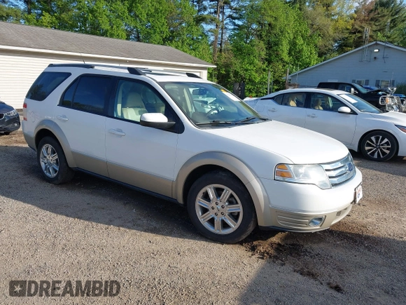 2008 Ford Taurus X Eddie Bauer z VIN 1FMDK07WX8GA15996, wystawiony jako IAAI lot #42221226 z przebiegiem 137 102 mil mil oraz . Historia ofert i sprzedaży dostępna na DreamBid. Obrazek 1.