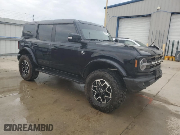 2023 Ford Bronco z VIN 1FMEE5DP3PLB59482, wystawiony jako Copart lot #59725815 z przebiegiem 54 741 mil mil oraz Szkoda całkowita • Salvage title. Historia ofert i sprzedaży dostępna na DreamBid. Obrazek 4.