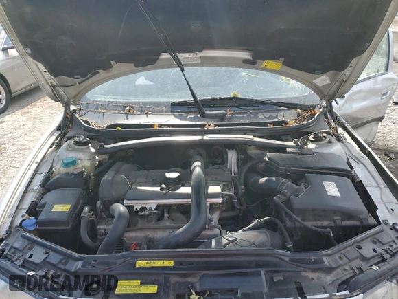 2002 Volvo V70 with VIN YV1SJ58D921202885, listed as a Copart auction lot 77737734 with 113,374 mi miles and Salvage Title. Bid and sale history available at carsss.com. Image 11.