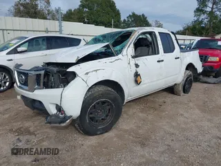 2017 Nissan Frontier SV with VIN 1N6DD0EV2HN765247, listed as a IAAI auction lot 41017764 with 141,942 mi miles and . Bid and sale history available at DreamBid. Image 18.