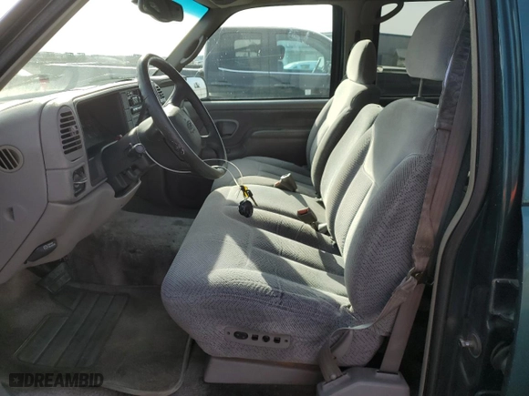 1999 Chevrolet Tahoe with VIN 1GNEC13R4XJ333150, listed as a Copart auction lot 48514915 with 195,543 mi miles and Clean Title. Bid and sale history available at carsss.com. Image 7.