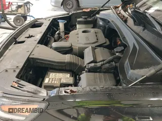2019 Hyundai Santa Fe SEL Plus с VIN 5NMS33AD1KH008792, выставлен на аукционе IAAI как лот 43083879 с пробегом 98 356 миль миль и . История ставок и продаж доступна на DreamBid. Изображение 19.