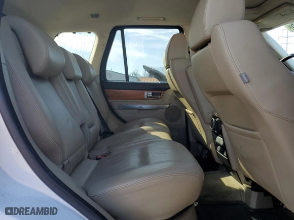 2011 Land Rover Range Rover Sport HSE with VIN SALSF2D41BA273969, listed as a Copart auction lot 47035565 with 193,047 mi miles and Clean Title. Bid and sale history available at carsss.com. Image 11.