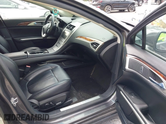 2016 Lincoln MKZ Hybrid with VIN 3LN6L2LU2GR629535, listed as a IAAI auction lot 42770047 with 191,583 mi miles and . Bid and sale history available at DreamBid. Image 5.
