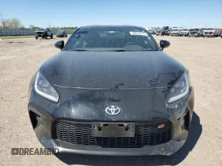 2022 Toyota 86 Premium with VIN JF1ZNBF12N8758537, listed as a Copart auction lot 50018715 with 43,257 mi miles and Salvage Title. Bid and sale history available at DreamBid. Image 5.