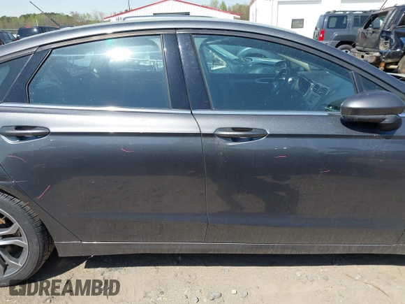 2017 Ford Fusion S with VIN 3FA6P0G73HR240251, listed as a IAAI auction lot 41940426 with 282,023 mi miles. Bid and sale history available at carsss.com. Image 13.