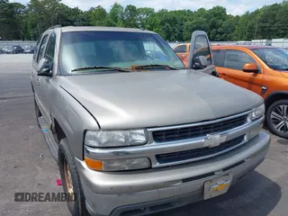 2003 Chevrolet Tahoe LT with VIN 1GNEC13Z33R250658, listed as a IAAI auction lot 42492491 with 309,134 mi miles and . Bid and sale history available at DreamBid. Image 1.