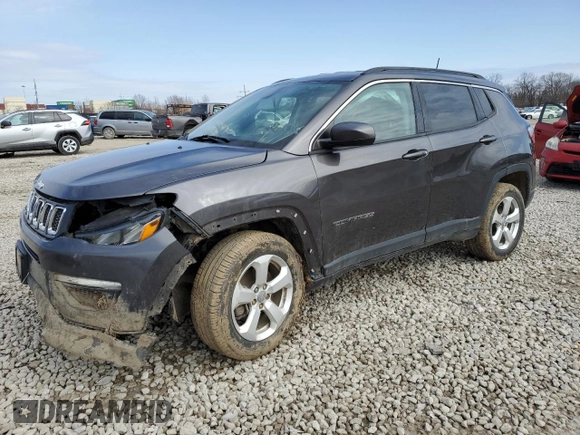 2017 Jeep Compass Latitude with VIN 3C4NJDBB8HT628069, listed as a Copart auction lot 48060445 with 85,991 mi miles and Salvage Title. Bid and sale history available at carsss.com. Image 1.
