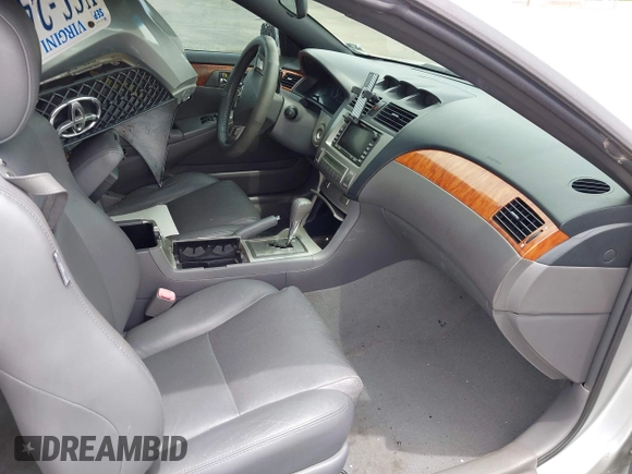 2008 Toyota Solara SE z VIN 4T1FA38P58U157484, wystawiony jako IAAI lot #42318581 z przebiegiem Nie podano mil oraz . Historia ofert i sprzedaży dostępna na DreamBid. Obrazek 5.