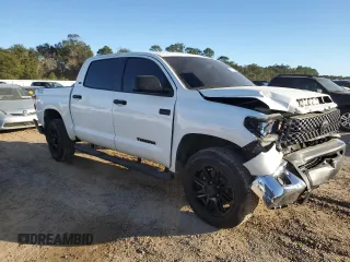 2020 Toyota Tundra 2WD SR5 with VIN 5TFEY5F18LX261514, listed as a Copart auction lot 81671424 with 80,101 mi miles and Salvage Title. Bid and sale history available at carsss.com. Image 4.