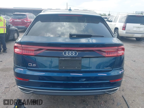 2021 Audi Q8 Prestige z VIN WA1CVBF11MD022043, wystawiony jako IAAI lot #41948487 z przebiegiem 35 738 mil mil oraz . Historia ofert i sprzedaży dostępna na DreamBid. Obrazek 17.