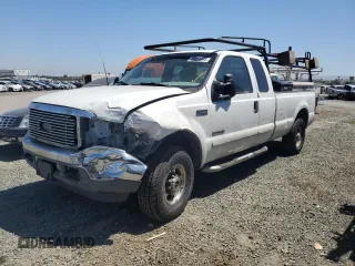 2002 Ford F-250 XL z VIN 1FTNX21F42EC44207, wystawiony jako Copart lot #60615915 z przebiegiem 320 609 mil mil oraz Szkoda całkowita • Salvage title. Historia ofert i sprzedaży dostępna na DreamBid. Obrazek 1.