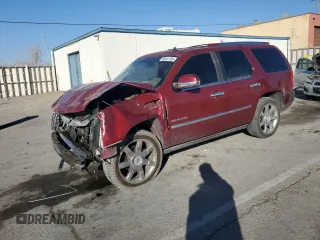 2010 Cadillac Escalade Premium with VIN 1GYUKCEFXAR226709, listed as a Copart auction lot 88541705 with 235,697 mi miles and Salvage title. Bid and sale history available at DreamBid. Image 1.
