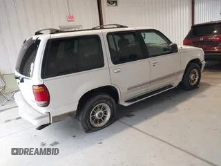 1998 Ford Explorer XL z VIN 1FMZU34E8WZB12600, wystawiony jako IAAI lot #42183517 z przebiegiem 196 799 mil mil oraz . Historia ofert i sprzedaży dostępna na DreamBid. Obrazek 4.
