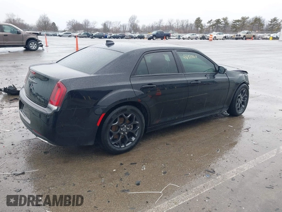 2021 Chrysler 300 Touring with VIN 2C3CCARGXMH576100, listed as a IAAI auction lot 41650864 with 104,222 mi miles. Bid and sale history available at carsss.com. Image 4.