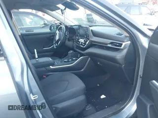 2020 Toyota Highlander LE with VIN 5TDBZRBH0LS019638, listed as a IAAI auction lot 40786491 with 46,798 mi miles and . Bid and sale history available at DreamBid. Image 5.