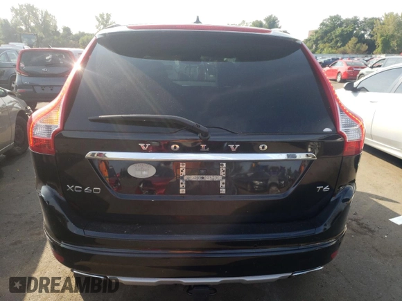 2016 Volvo XC60 T6 Drive-E with VIN YV449MDK8G2804391, listed as a Copart auction lot 71950144 with 140,846 mi miles and Clean Title. Bid and sale history available at carsss.com. Image 6.