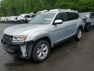 2019 Volkswagen Atlas SE z VIN 1V2WR2CA2KC583977, wystawiony jako Copart lot #56501575 z przebiegiem 129 979 mil mil oraz Szkoda całkowita • Salvage title. Historia ofert i sprzedaży dostępna na DreamBid. Obrazek 1.