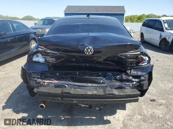 2019 Volkswagen Passat Wolfsburg Edition z VIN 1VWLA7A31KC007873, wystawiony jako Copart lot #51952005 z przebiegiem 86 011 mil mil oraz Szkoda całkowita • Salvage title. Historia ofert i sprzedaży dostępna na DreamBid. Obrazek 6.
