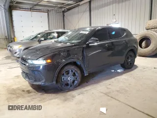 2024 Dodge Hornet GT Plus with VIN ZACNDFBN8R3A15527, listed as a Copart auction lot 42801345 with 9,262 mi miles and Salvage Title. Bid and sale history available at carsss.com. Image 1.