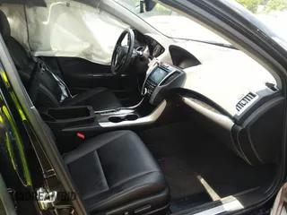 2019 Acura TLX z VIN 19UUB2F38KA004207, wystawiony jako IAAI lot #42394134 z przebiegiem 52 240 mil mil oraz . Historia ofert i sprzedaży dostępna na DreamBid. Obrazek 5.