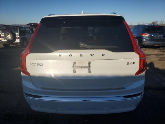 2023 Volvo XC90 Ultimate with VIN YV4062PA3P1936429, listed as a Copart auction lot 49324965 with 21,116 mi miles and Salvage Title. Bid and sale history available at carsss.com. Image 6.