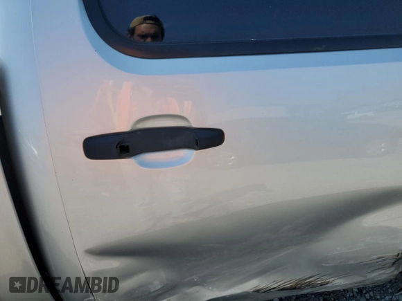 2011 Chevrolet Silverado 1500 LT with VIN 3GCPKSE34BG245681, listed as a Copart auction lot 62513134 with 247,377 mi miles and Salvage Title. Bid and sale history available at DreamBid. Image 10.