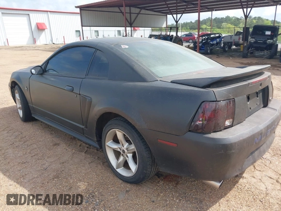 2000 Ford Mustang with VIN 1FAFP4049YF192453, listed as a IAAI auction lot 41937024 with 199,893 mi miles. Bid and sale history available at carsss.com. Image 3.