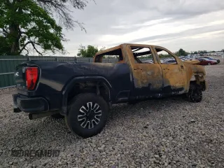2021 GMC Sierra 2500HD AT4 z VIN 1GT49PEY3MF130131, wystawiony jako Copart lot #60839854 z przebiegiem Nie podano mil oraz Nie do naprawy • Non repairable. Historia ofert i sprzedaży dostępna na DreamBid. Obrazek 3.
