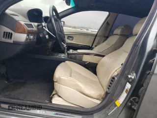 2006 BMW 7 Series 750Li z VIN WBAHN83536DT62073, wystawiony jako Copart lot #55636605 z przebiegiem 146 921 mil mil oraz Czysty tytuł • Clean title. Historia ofert i sprzedaży dostępna na DreamBid. Obrazek 7.