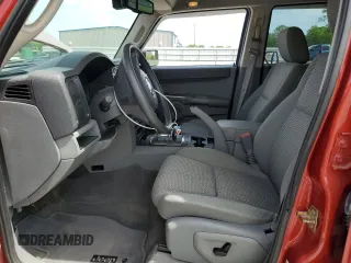 2006 Jeep Commander with VIN 1J8HG48K16C228374, listed as a Copart auction lot 53784465 with 114,799 mi miles and Salvage Title. Bid and sale history available at DreamBid. Image 7.