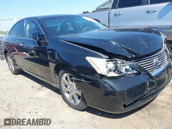 2008 Lexus ES 330 with VIN JTHBJ46G682265070, listed as a IAAI auction lot 42038494 with 188,138 mi miles and . Bid and sale history available at DreamBid. Image 1.