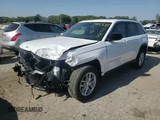2024 Jeep Grand Cherokee Laredo X with VIN 1C4RJHAG8RC157897, listed as a Copart auction lot 73813014 with 5,013 mi miles and Salvage Title. Bid and sale history available at carsss.com. Image 11.
