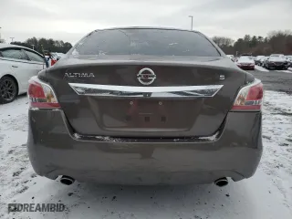 2015 Nissan Altima 2.5 S with VIN 1N4AL3AP0FC107359, listed as a Copart auction lot 86424114 with 113,019 mi miles and Salvage Title. Bid and sale history available at carsss.com. Image 6.