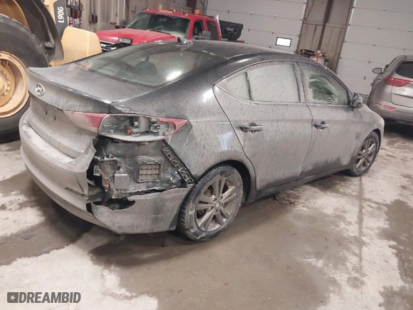 2017 Hyundai Elantra Limited with VIN 5NPD84LF9HH204022, listed as a IAAI auction lot 41636886 with 165,861 mi miles. Bid and sale history available at carsss.com. Image 4.