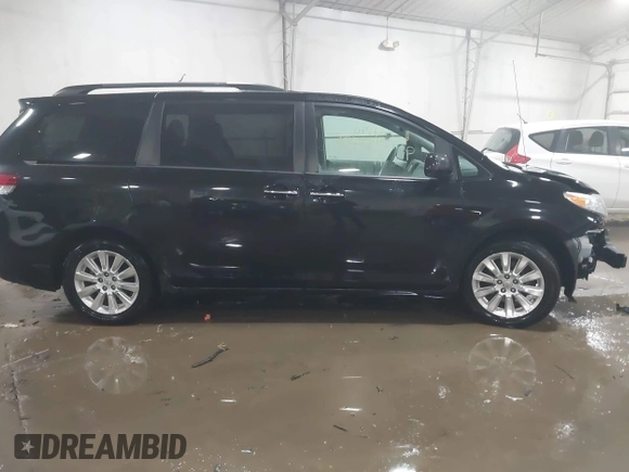 2014 Toyota Sienna Ltd with VIN 5TDDK3DC7ES072058, listed as a IAAI auction lot 41548332 with 153,742 mi miles. Bid and sale history available at carsss.com. Image 13.
